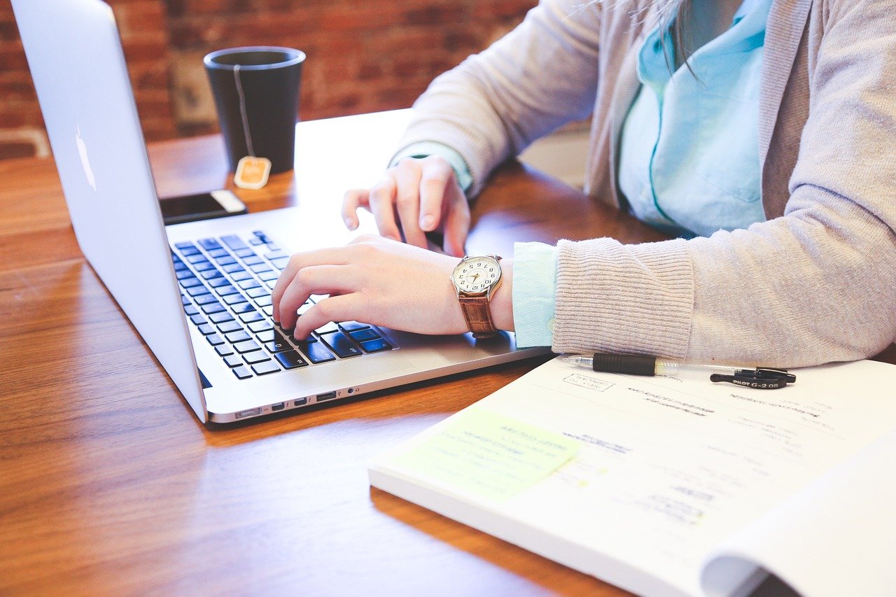 Blogging on a laptop